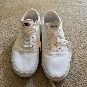 Women’s Old Skool Platform Vans - Size 9.5